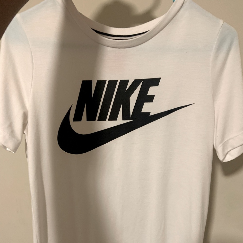 White Nike T-Shirt